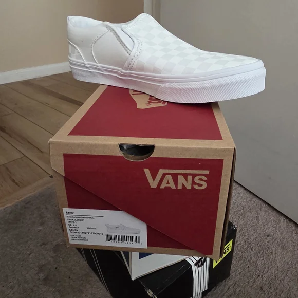 Vans Checkerboard White Slip-On Sneakers - Picture 2 of 3